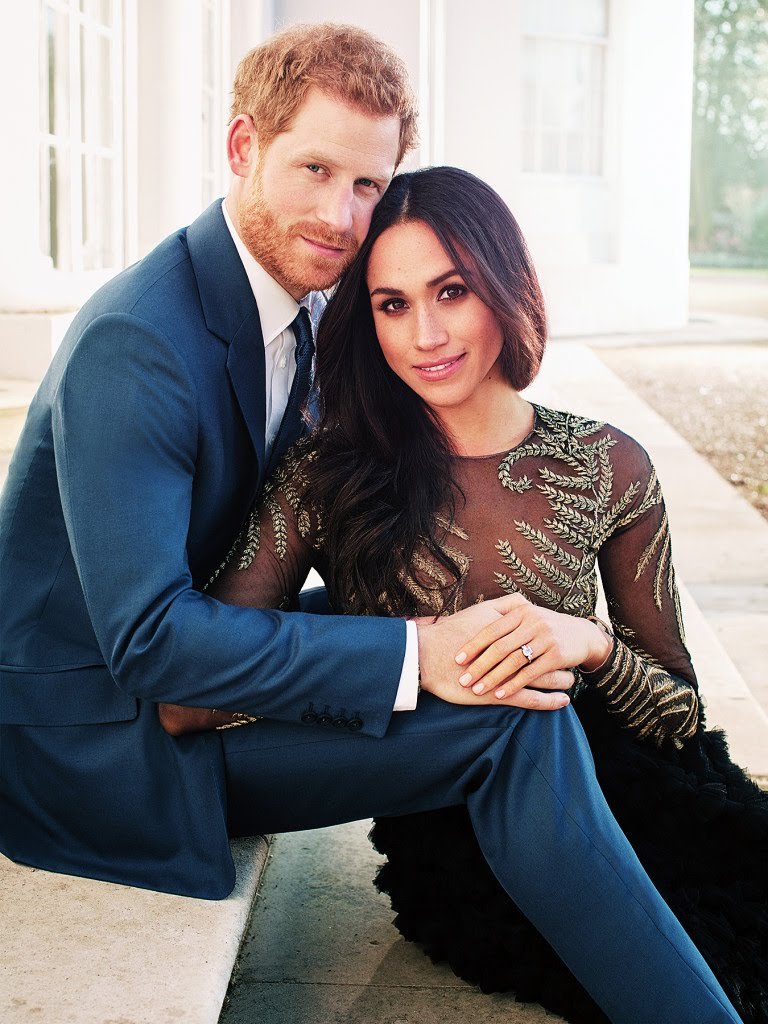 Prince Harry, Meghan Markle Shares Official Engagement Photos