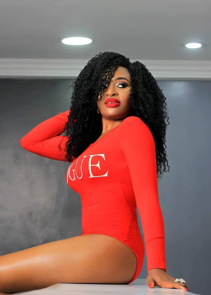 Sexy Joan Ngomba shares red, hot & totally polished pictures 