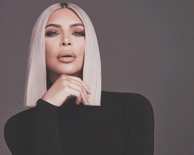 Celebrity blonde hairstyles Kim Kardashian in Blonde Blunt Bob